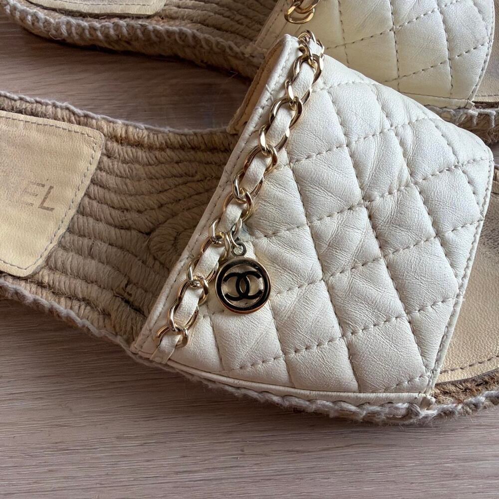 Chanel cream quilted leather sandals